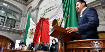 Organiza Abraham Saroné Primer Parlamento Abierto Infantil y Juvenil 2021
