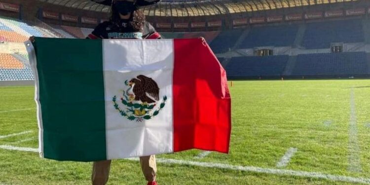 Topacio Daniela Conde Ávila logra plata en campeonato mundial