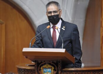 Analizan regularizar servicio de mototaxis