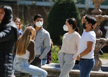 Inscripción de jóvenes al SAT