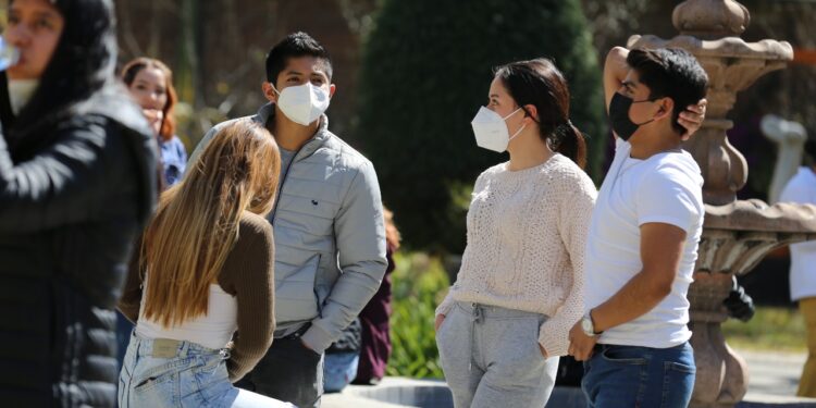 Inscripción de jóvenes al SAT