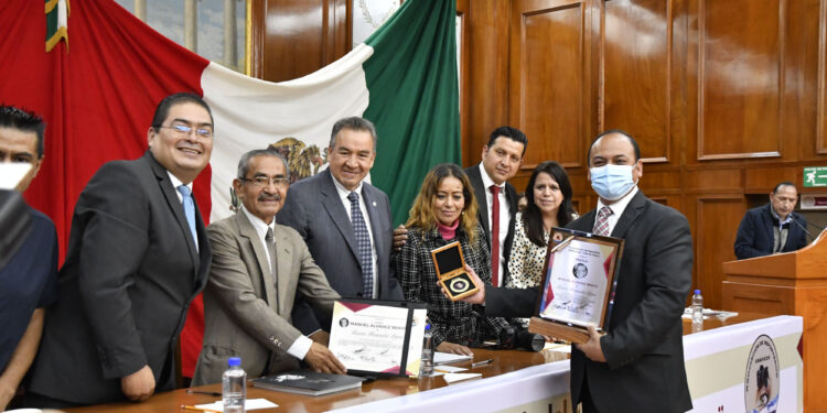 fotógrafa y fotógrafo