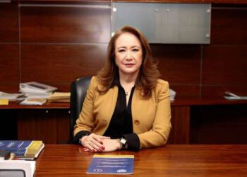 El plagio de Yasmín Esquivel se suma al que ya se le había atribuido en su tesis de licenciatura en Derecho