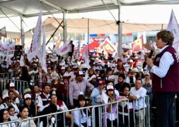 Más de 10 mil personas en Cuautitlán Izcalli ovacionan el “Proyecto del Cambio” de la maestra Delfina Gómez