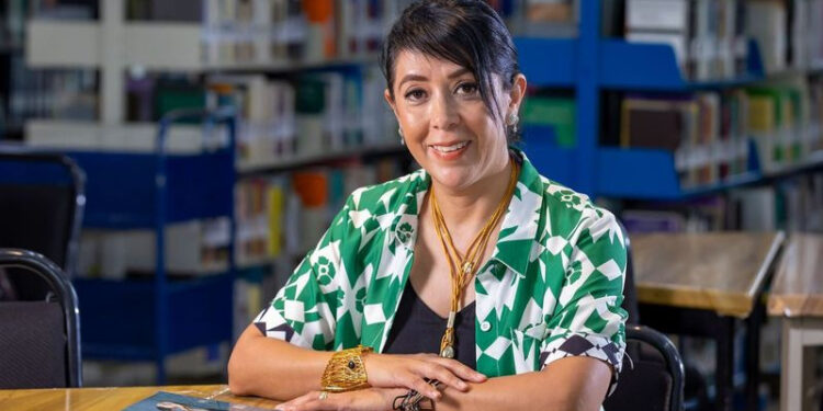 Brenda Mendoza, investigadora UAEMéx, profundiza sobre la relación de la escuela y la familia en la crianza de las infancias.