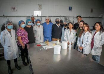 El podcast Ordeñando el Conocimiento ha abordado temas como elaboración de quesos gourmet; mitos, propiedades físicas y químicas de la leche; la recría; herpetología y el calostro.