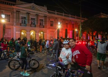 En la Rodada Ciclista Por la Paz existió un ambiente familiar, de compañerismo y camaradería.