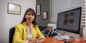 Mujeres en la ciencia: María Dolores Hernández, investigadora UAEMéx, estudia el impacto de los contaminantes en el pez cebra