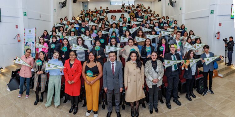 156 alumnos y alumnas de la UAEMéx serán embajadores de la responsabilidad social