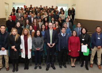 El rector, Carlos Eduardo Barrera Díaz, hizo un llamado a toda la comunidad universitaria a seguir sumando acciones ambientales en beneficio del medio ambiente.