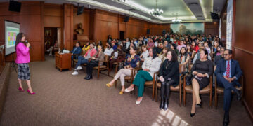 “En el ámbito laboral, 34 por ciento de la fuerza laboral padece o ha padecido un trastorno de salud mental y solo uno de cada 10 ha accedido a servicios especializados