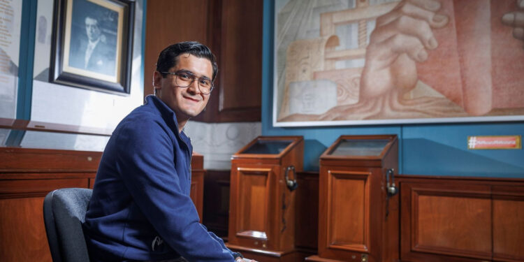 González Corral comenzó esta investigación en 2018, al sufrir una ruptura de ligamento cruzado anterior jugando fútbol.