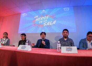 Los estudiantes de la UAEMéx indicaron que el cortometraje que presentarán en el Guanajuato International Film Festival, es un melodrama con tintes de comedia con una duración aproximada de seis minutos.