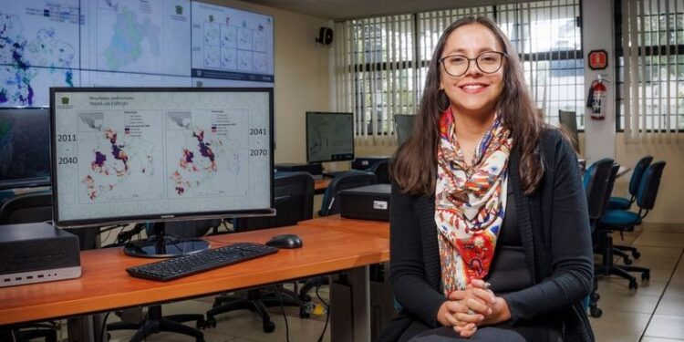 “Si no conoces lo que tienes, no lo puedes conservar”, aseveró la investigadora quien considera importante involucrar a la población para la conservación y aprovechamiento sustentable de las zonas naturales.