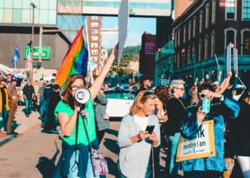 people rallying on street