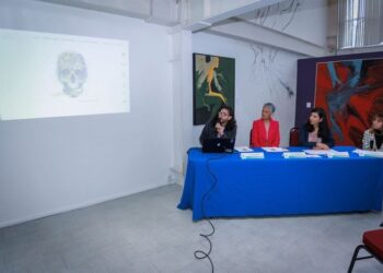 ¿Listo para el desafío? Regístrate en el sitio de Arte Abierto ¡Es tu momento de brillar en el escenario del arte universitario! ???