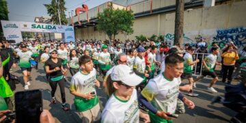 Fortalece UAEMéx promoción de actividad deportiva con Caminata y Carrera Atlética Universitaria 2024