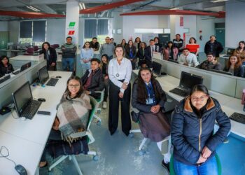 Que todos y todas podamos ser capaces de acceder a la ciencia, que sea un derecho y no un privilegio”, puntualizó Arianna Becerril.