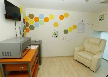 13 salas de lactancia acreditadas por la Secretaría de Salud en la UAEMéx