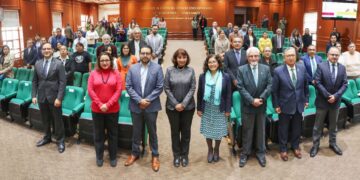 La secretaria de Investigación y Estudios Avanzados, Martha Patricia Zarza Delgado, mencionó que el proyecto PRONACES-CONAHCYT 316642 se suma a la atención de problemas relacionados con la contaminación del aire.