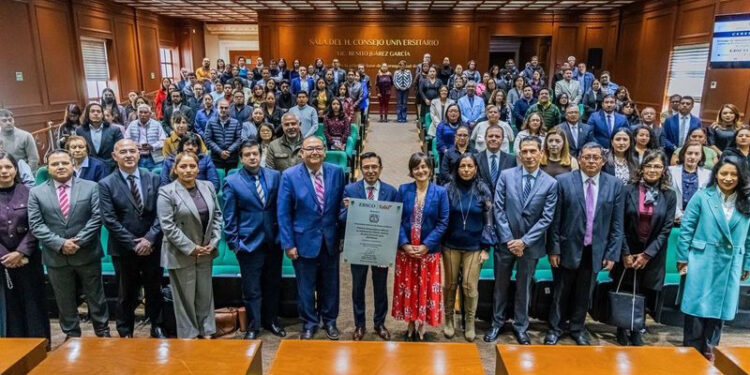 La Autónoma Mexiquense es la primera universidad en México en implementar “Folio”, el sistema de administración para bibliotecas de la empresa EBSCO, con lo que reafirma su compromiso con la innovación y fortalecimiento de la investigación científica.