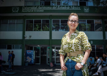 Del mercado a la academia: Wendy Ovando utiliza su historia para inspirar y buscar soluciones a la informalidad laboral en México. ¡Lee su historia aquí!