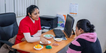 Centro Universitario Amecameca de UAEMéx promueve hábitos saludables de alimentación en zona oriente de la entidad