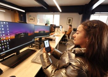 La Biblioteca Digital en 2024 alcanzó un acervo de 496 mil 924 títulos de libros, 113 mil 274 revistas electrónicas y 5 mil 037 periódicos de 124 países, los cuales son de consulta gratuita.