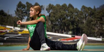 La estudiante de la Facultad de Derecho obtuvo medallas de bronce en 10 y 5 mil metros planos en los FISU American Games Cali 2024, en Colombia, siendo su primera justa internacional.