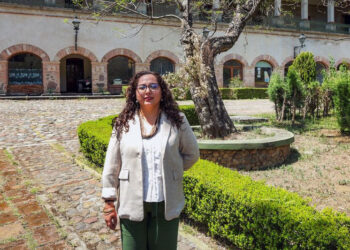 Estas mujeres del municipio de Ocuilan son guardianas del conocimiento sobre hongos silvestres y realizan recorridos para su colecta, dependiendo de la temporada de lluvias, de julio a septiembre.
