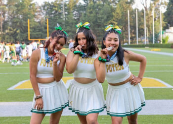 ¡Orgullo UAEMéx! El equipo auriverde obtuvo el segundo lugar en el Campeonato Nacional Colegial 2025.