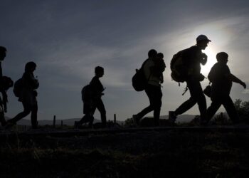 El actual contexto geopolítico pone en riesgo a las personas que se desplazan hacia el norte del país, afirmó la investigadora de la UAEMéx, Ana Elizabeth Jardón Hernández.