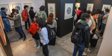 La muestra artística “Nature & Gods” se lleva a cabo de manera simultánea en la Facultad de Artes y el Campus Berlín de la University of Europe for Applied Sciences.