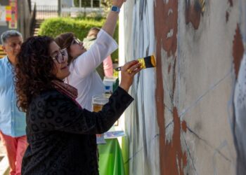 Rectora Paty Zarza participó en mural “El Nigromante, legado y huella de un visionario”, en el Plantel “Ignacio Ramírez Calzada” de la UAEMéx