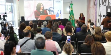 La UAEMéx presentó cinco plataformas digitales gratuitas para consultar ciencia abierta, libros, memoria estudiantil y recursos universitarios.
