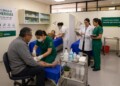 La UAEMéx inauguró una Clínica de Heridas para atender lesiones crónicas y de difícil cicatrización, especialmente aquellas relacionadas con diabetes, úlceras por presión y traumatismos.