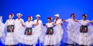Participantes del Magno Festival de Danza 2026 denunciaron fallas de organización, cambios de horario, problemas técnicos y trato desigual.