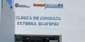 Una extrabajadora suplente del ISSEMyM denuncia que después de atender pacientes Covid en la Clínica de Consulta Externa Ecatepec Centro, enfermar, desarrollar insuficiencia renal y recibir un trasplante, quedó en riesgo de perder contrato, salario y atención médica.