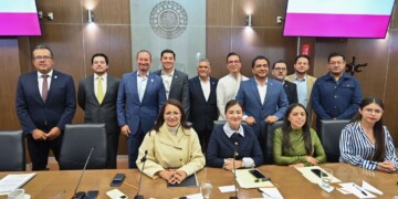 El Infoem desaparecerá y cambiará el modelo de transparencia en el Estado de México. El Congreso discute quién resolverá las negativas de información y cómo garantizar su independencia.