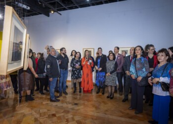 La exposición Picasso, aún sorprendo reúne obra gráfica y dibujos preparatorios del artista español en la Galería Fernando Cano de Rectoría. La muestra permanecerá abierta al público hasta el 15 de noviembre.